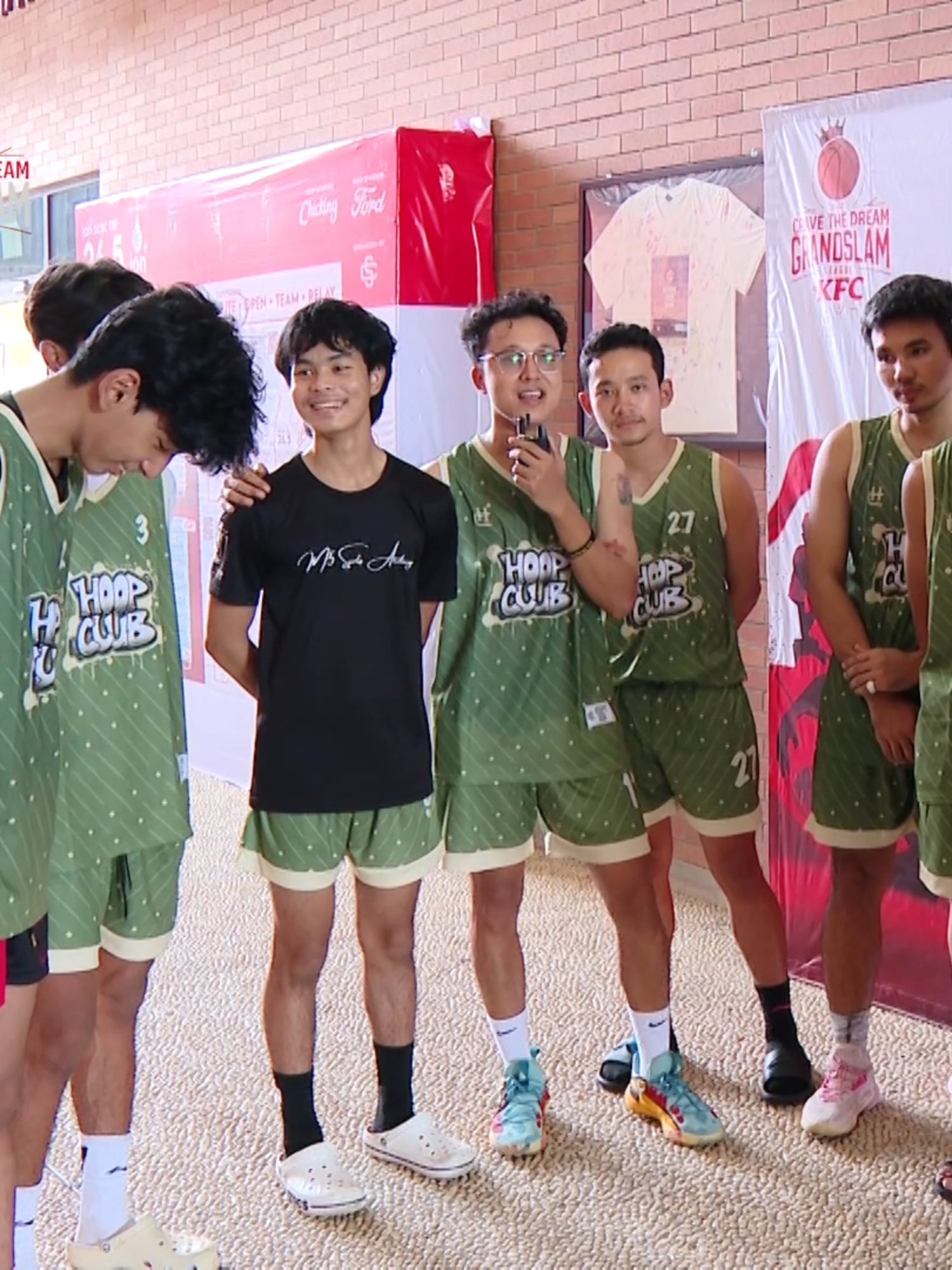 ကျွန်တော်တို့ရဲ့ တရားဝင် မီဒီယာမိတ်ဖက် HTV Sports ကနေ တင်ဆက်ပေးမယ့် K2 Hoop Hub အဖွဲ့ဝင်တွေရဲ့ အထူးသီးသန့် အင်တာဗျူးကို ကြည့်ရှုလိုက်ပါ။ Crave the Dream KFC Grand Slam League | Elite Class မှာ ယှဉ်ပြိုင်ရတာနဲ့ပတ်သက်တဲ့ သူတို့ရဲ့ အတွေးအမြင်တွေ၊ စိတ်အားထက်သန်မှုတွေနဲ့ ခံစားချက်တွေကို မျှဝေထားပါတယ်။ အသင်းရဲ့ နောက်ကွယ်က အကြောင်းအရာတွေကို လက်မလွတ်တမ်း ကြည့်ရှုလိုက်ပါ။ Get an exclusive look at the players from team K2 Hoop Hub in this special interview brought to you by our official media partner, HTV Sports! They're sharing their insights, motivations, and what it's like to compete in the Crave the Dream KFC Grand Slam League | Elite Class. Don't miss this behind-the-scenes look at the team. #KFCGrandSlamLeague #baseketballmyanmar #fyp #interview #ygnhoophype