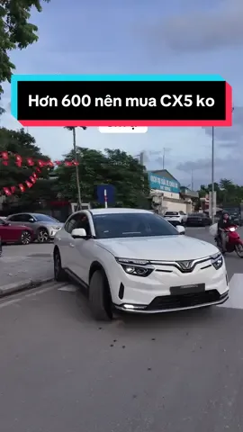 Bác bác cho em lời khuyên với. Em thấy VF8 đang rẻ quá tầm 600 là có xe ngon rồi #vinfast #vf8 #cx5 