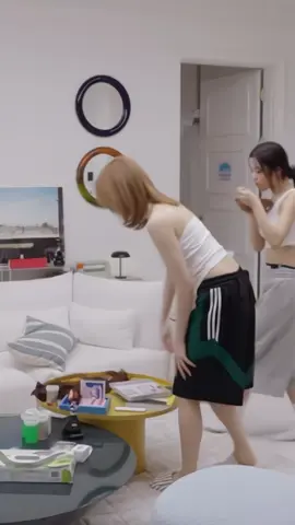 🤭🤏🏻#pharita #babymonster #baemonhouse #fyp 