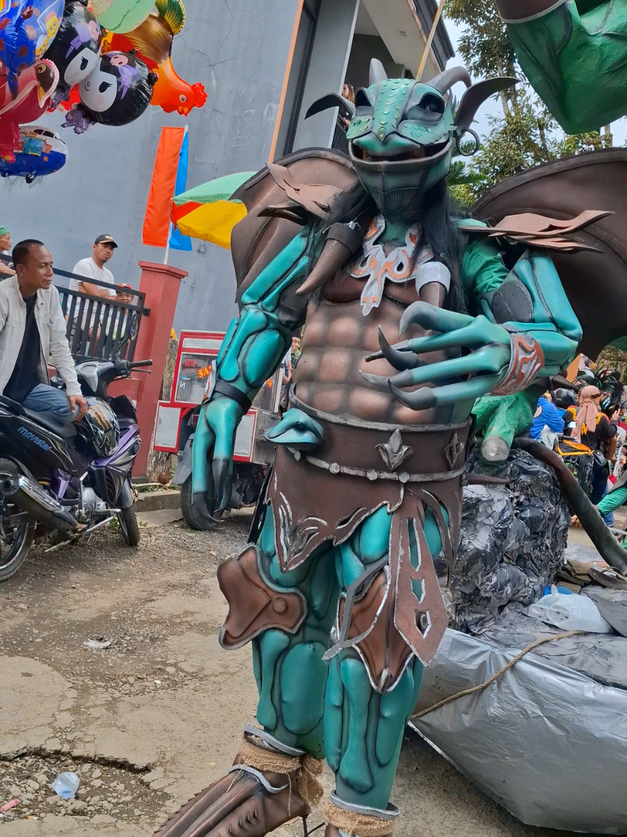 Kostum Monster Bancet ijo 🔥🔥🔥 Karnaval Gadingrejo Kepil 2025 #ogohogohtikus #kostummonster #karnaval2025 #karnavalgadingrejokepil2025 #karnavalkostum 