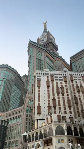 ذات يوم مررت من هنا ،وقفت هنا،صليت هنا، وكنت هنا ..وتركت قلبي هنا ف اللهم العوده 🌸❤️ اللهم صلي وسلم وبارك علي نبينا وحبيبنا محمد صل الله عليه وسلم 🌹#المنشد_احمد_حسن_الاقصري #بيت_الله_الحرام #تصويري #اشتقت #مشتاق_لك_يامكه