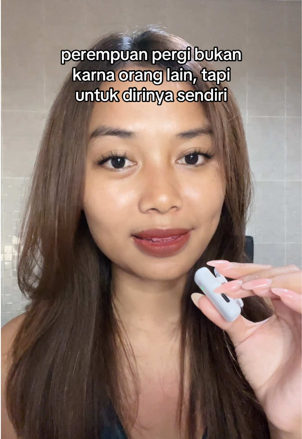 perempuan pergi bukan untuk orang lain, tapi untuk dirinya sendiri?