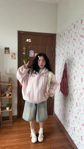 Áo Hoodie zip Withlove của nhà Bycamcam mặc đi học quá là hợp luk💖🙆‍♀️ #Bycamcam  #FallWinterCollection #hoodiewithlove #hoodiezipbycamcam