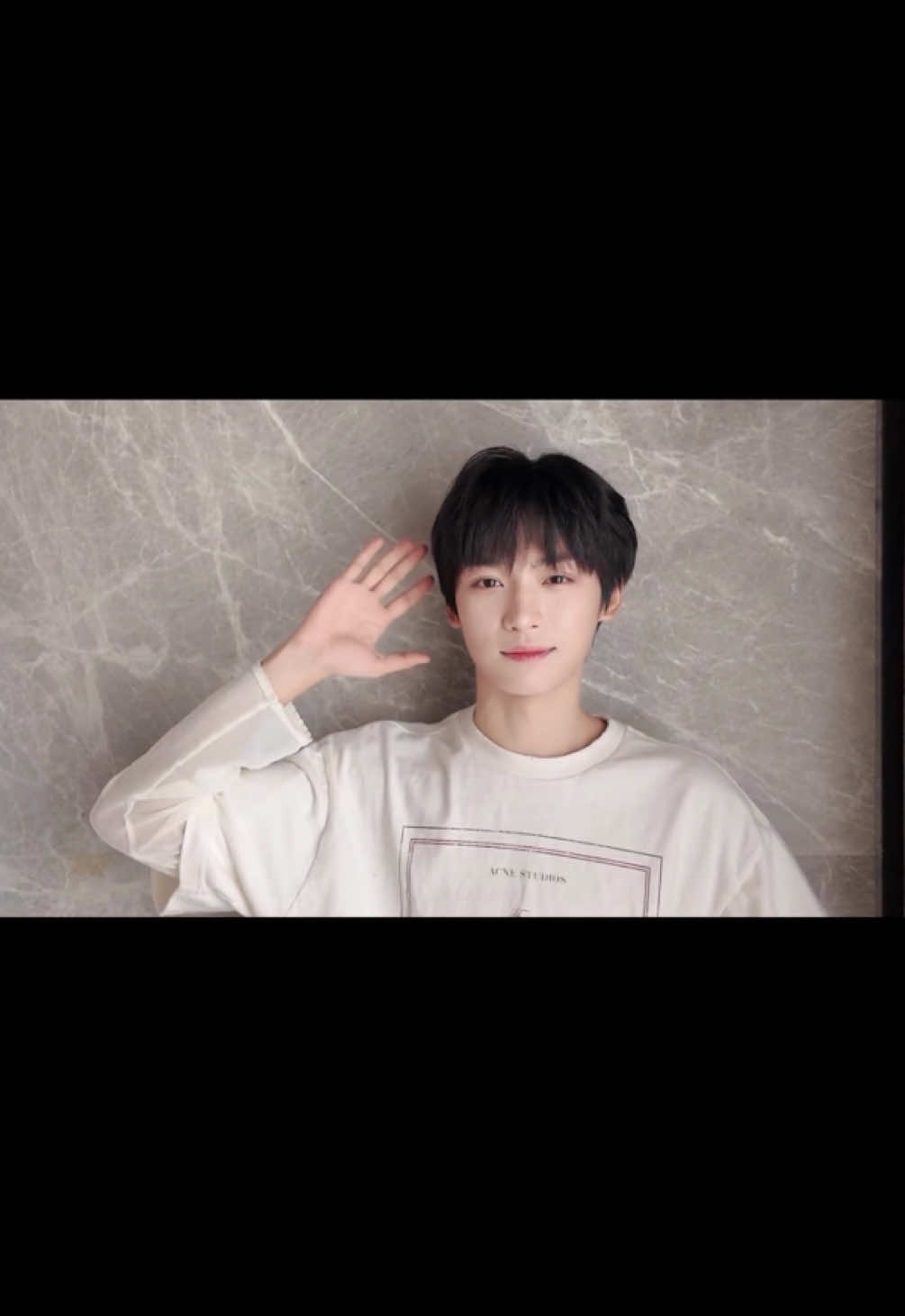 我是梓渝 明晚見！​​​@ziyu0706  #梓渝 #極速小魚 #鄭朋 #zy #ziyu 