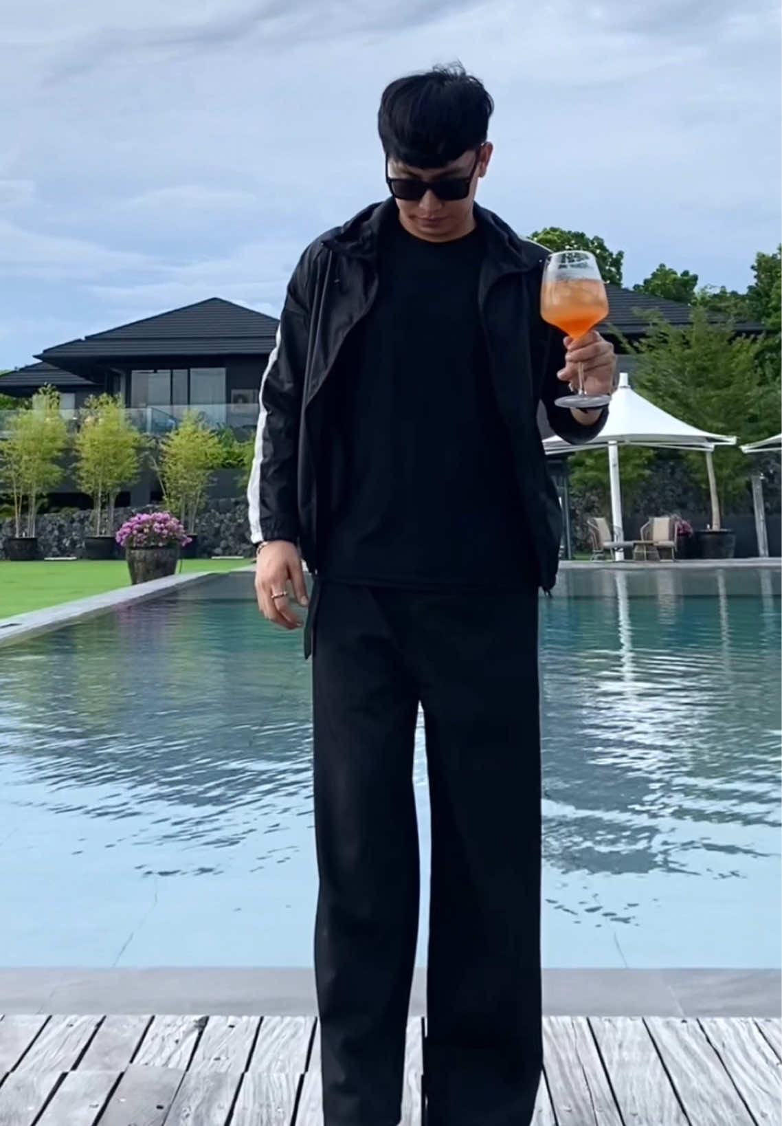 windbreaker jacket #windbreaker #jacket #outfitinspo #TikTokFashion #fyp 