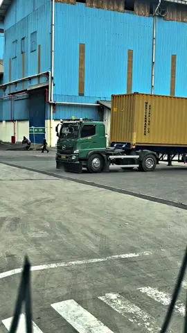 Pabrik puyeng😅#fypシ #storytruck 