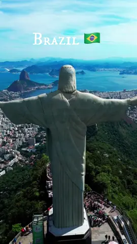 Welcome to Brazil 🇧🇷  #wheretovisit #riodejaneiro #saopaulo #traveltiktok #foryoupage 