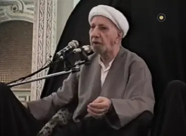 احياناً الانسان لاجل رزقة يجاملة واحد ما يسوالة بصله#الشيخ_احمد_الوائلي 