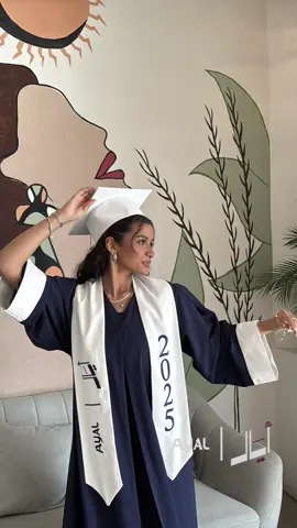يلا جهزتوا العبايات ولا باقي؟ #تخرج #عبايات_تخرج #fyp #اكسبلور #foryou 