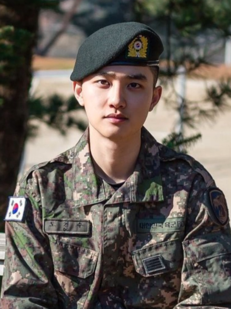 2025 finally exo gather as a group ❤ WELCOME TO EXO PLANET erideullll @weareone.exo_official #exocomeback #exoworldtour  #exofullmemeber  #exol #militarycominghome 