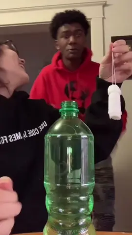 Showing my boyfriend how a tampon works 🫣#fyp #foryou #tiktok #scared #prank 