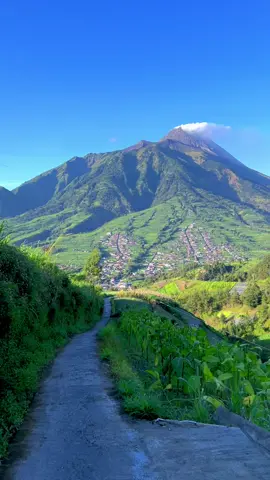 Merapi ketika cerah 🤩 #boyolali #seloboyolali #merapi 