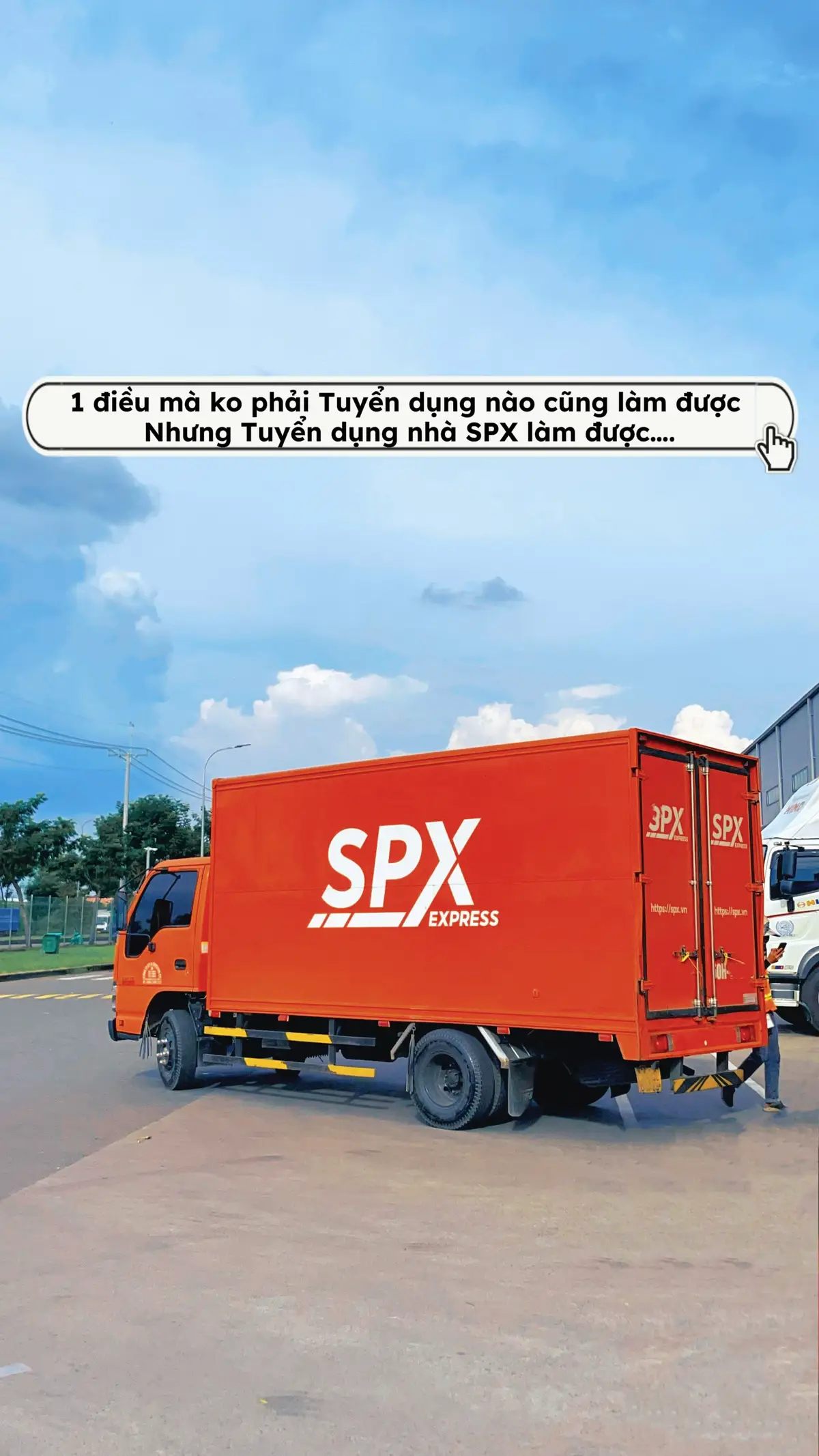 SPX cần tìm các Anh tài gia nhập đội xe mới ạ 1. Yêu cầu 18-50t, có bằng B2 trở lên 2. Nhận lái mới và nhận luôn bằng trên VNeID  3. Không bốc vác - Không CIC - Không hồ sơ lái xe gốc - Không yêu cầu kinh nghiệm Ib hoặc nhắn em qua Zep trên bio để biết thêm chi tiết ạ #spx #spxexpress #CapCut #tai #láixe 