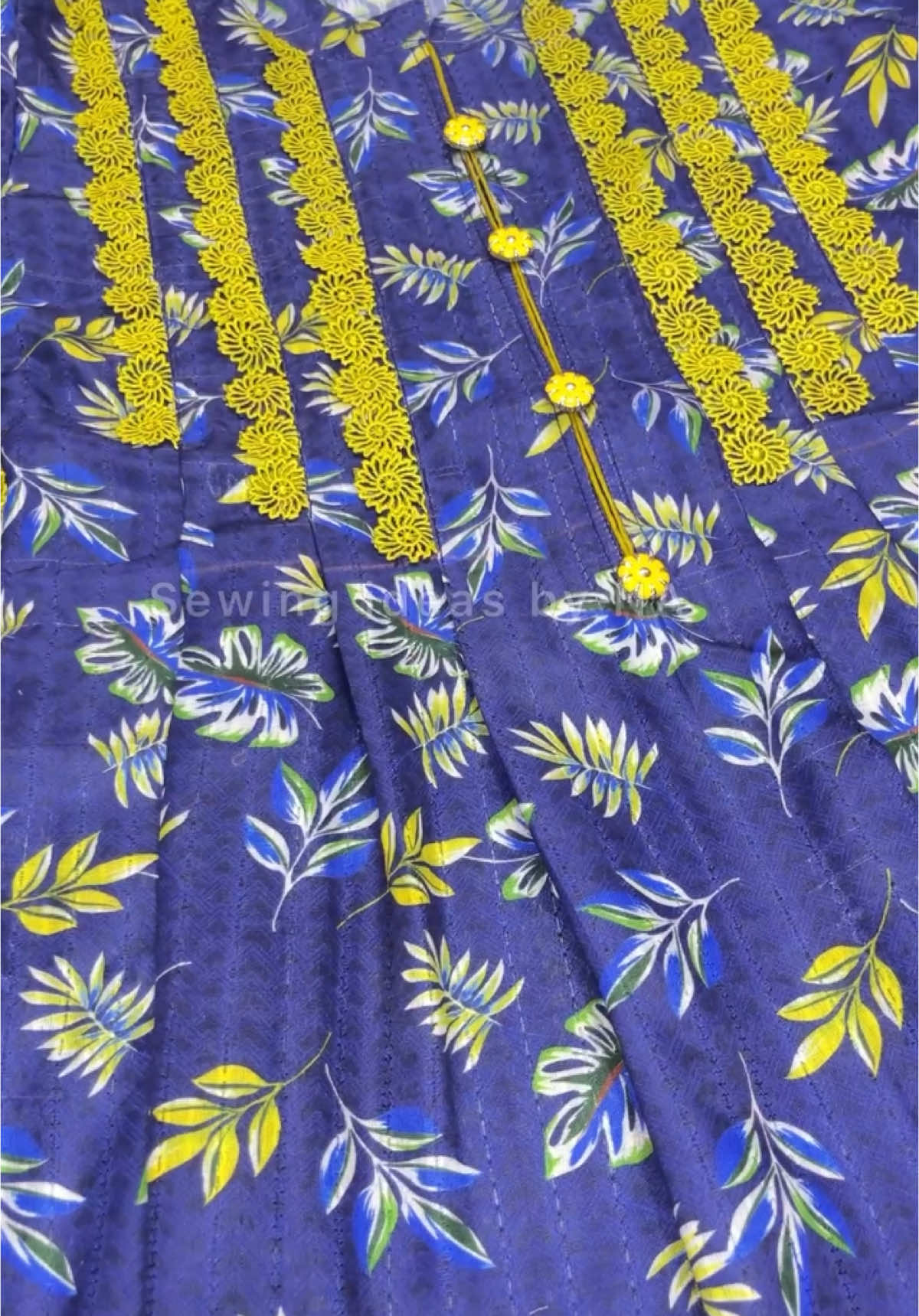 Most trending frock design #sewing #sewingtips #sewingtutriols #sewinghacks #sewingforbeginners #videoviral 