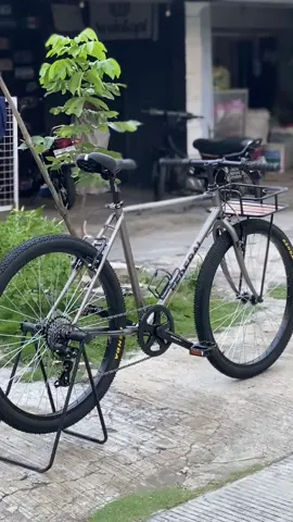 Kelar lagi po request dari mas akmal pake frame size 19 buat yang mau kaya gini bisa dm/wa mimin di bio 🙌🏻🙌🏻🙌🏻 #fyp #commuterbike #kalcer #federal #foryoupage 