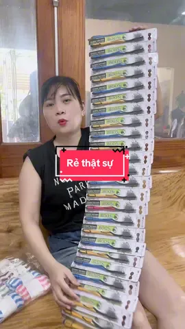 Combo mua 30 bàn chải đánh răng tặng kèm 10 khăn lau mặt hàn quốc giá đabg sale#banchaidanhrang #xuhuongtiktok 