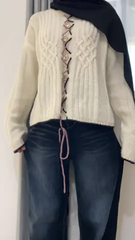 rekomendasi outfit dayyyy 🤍 #rekomendasioutfit #outfitday #outfit #outfitideas #outfitinspo #recomendation #sweateroversize #baggy #baggyjeans #fyp 