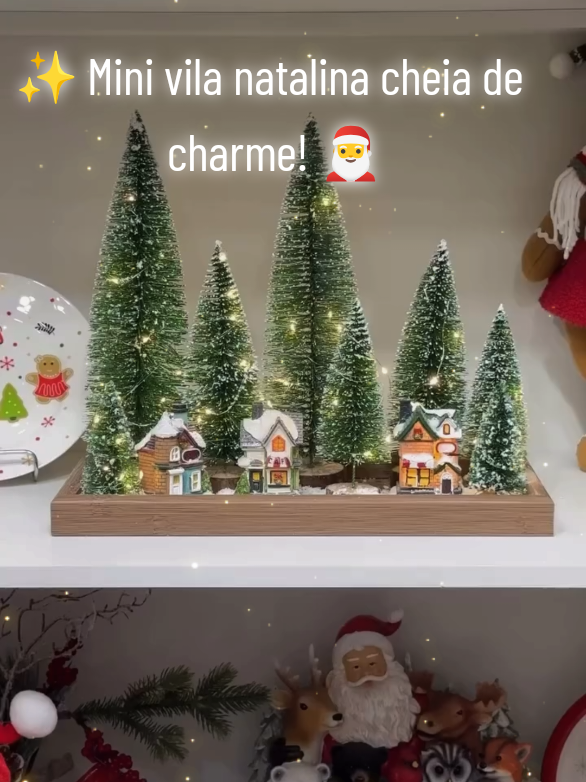 ✨ Transforme sua decoração com essa Vila Natalina mágica! 🎄 Pequenas casas iluminadas entre pinheiros encantados 🌟 #Natal2025 #DecoraçãoNatal #VilaNatalina #ChristmasVibes #Xmas