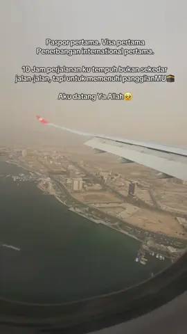 Dulu :  Kalau aku dikasih kesempatan keluar negri, negara yg ingin aku tuju pertama adalah Mekkah dan Madinnah...🥹 MasyaaAllah... Ternyata, omongan itu menjadi Do'a dan terwujud Nyata di tahun ini... Alhamdulillah.. Alhamdulillah.. Alhamdulillah #umrohdengansuami#umroh2025🕋🤲 #umrohmoments2025#umimuthmainahtravel#fypシ゚viral 