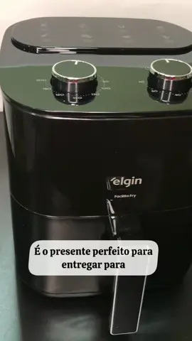 🔥 *A queridinha da cozinha chegou com preço de achado!*   Essa *Air Fryer Elgin 3,5L – 1400w* é perfeita pra quem quer praticidade, economia e comida deliciosa sem óleo!   ✅ Design moderno   ✅ Ideal pra porções do dia a dia   ✅ Entrega rápida e preço acessível   📦 Produto original com garantia   💬 Comenta “quero” e me segue pra mais achadinhos que valem a pena!   🛒 Link na bio ou nos comentários! #AirFryerElgin #AchadoDoDia #AchadinhosTikTok   #PromoçãoReal #CurteESegue #CozinhaPrática   #ProdutosQueValem #MercadoLivreAchados   #CompreBem #OfertasReais #FypBrasil   #CozinhaSemÓleo #AchadoTop #GanheSeguidores