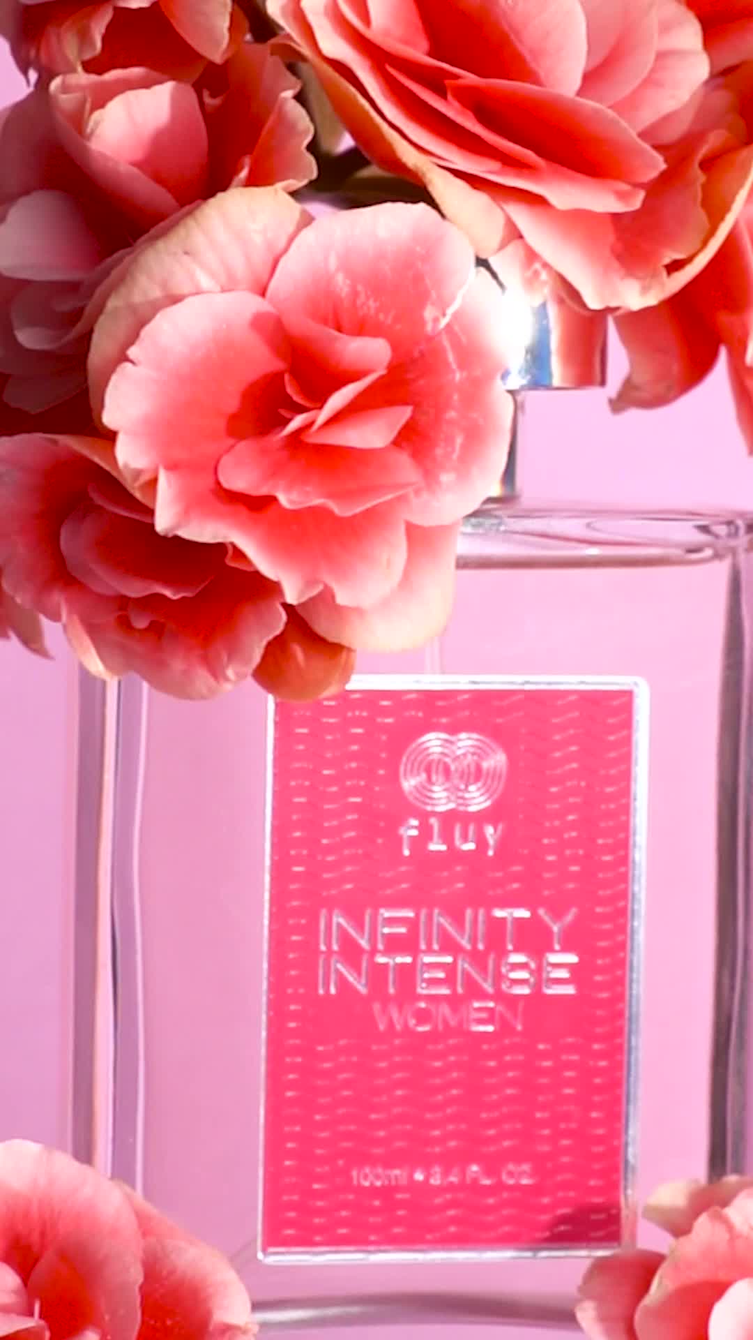 Uma fragrância que revela a força da delicadeza, a doçura da coragem e o brilho da sua essência. Infinity Intense Woman é para quem vive com intensidade, ama com verdade e deixa seu perfume no ar mesmo depois de partir. Notas florais, toque envolvente e presença marcante. Porque ser inesquecível é só o começo. Fluy: Sinta sua essência ♾️ #perfumes #perfumaria #fluy #perfumesfemininos #InfinityIntenseWoman