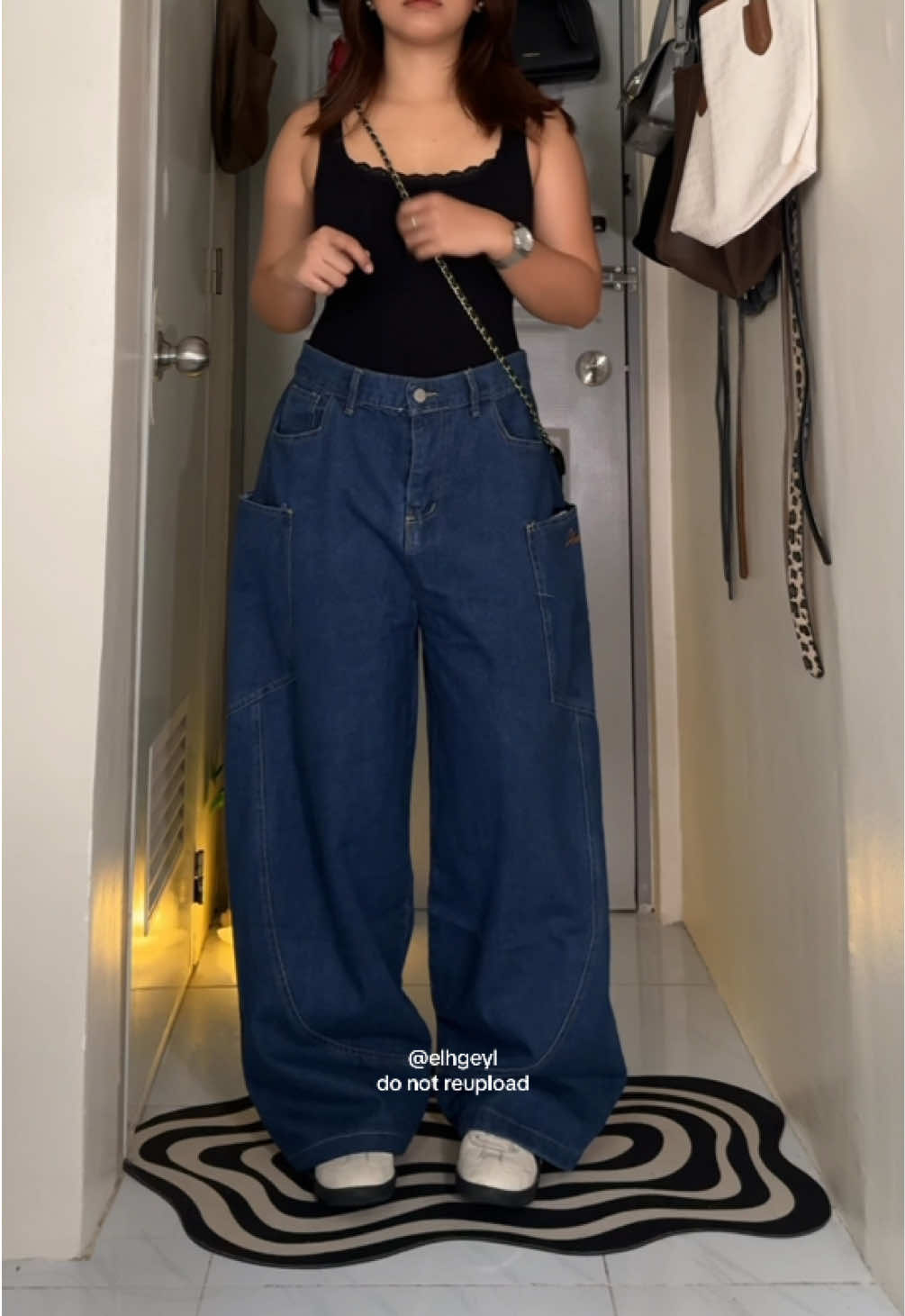Replying to @WHAHAHAHAHAHAHHAHA here’s the pants y’all been asking for! 💓 baggy barrel pants 💓 #baggypants #barrelpants #pantsrecommendation #widelegpants #outfitideas 