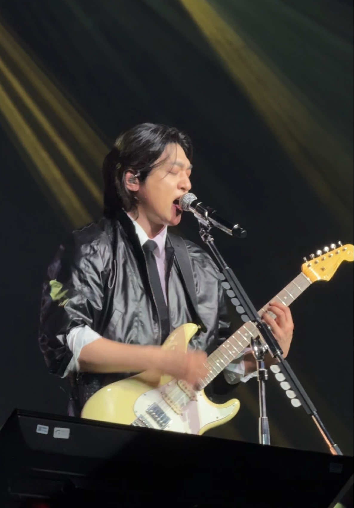 (not so) patiently waiting for the announcement of more cities on their new tour 🥹😭  #day6 #데이식스 #kpop #kpopfyp #kband 