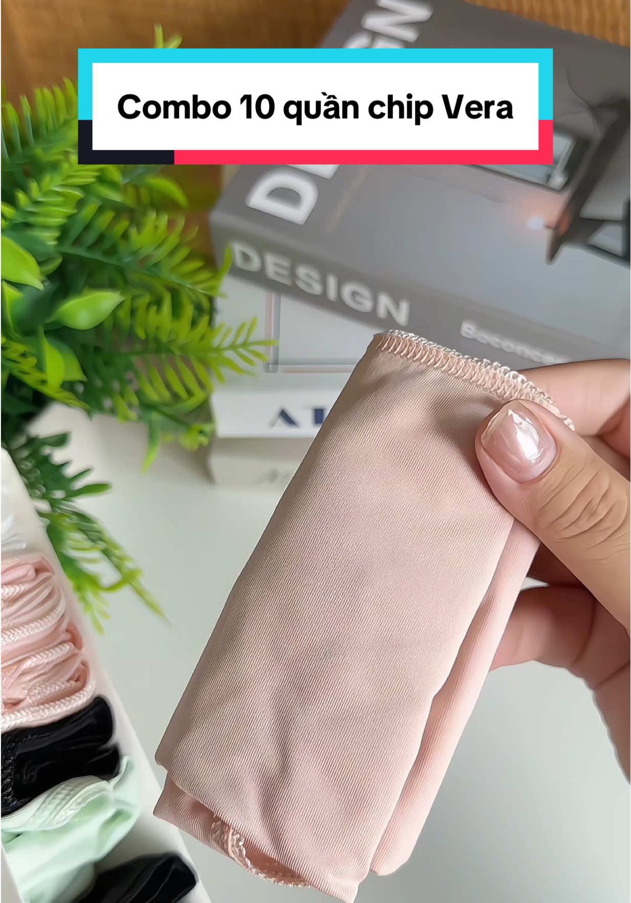 Phải cầm trên tay mới biết được sự khác nhau của hàng hịn và hàng thường mấy bà ạ #vera #quanchip #quanchipnu #thubinh1997 