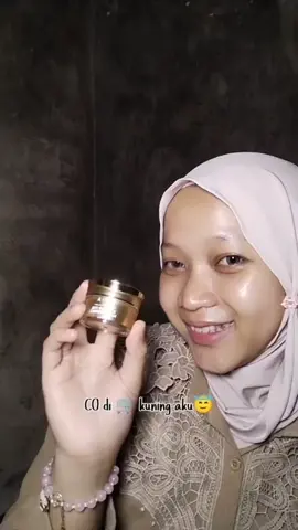 bye bye kerut halus @abera_official_  #ABERA #EyeRoller #AntiWrinkle #MenolakKeriput
 #AntiKerut 
