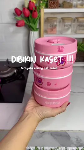 Membalas @Samudra Dz cakep banget si ini warnanya ka😍samaan yuk#lunchbox #kotakbekal #lunchboxecentio #ecentio #tempatbekal 