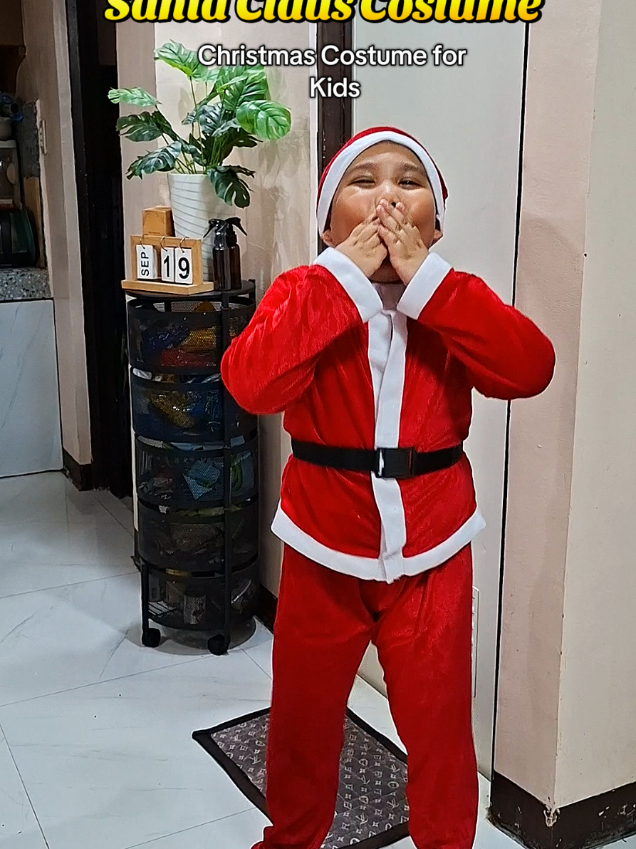 Santa Claus Costume for Kids #santaclauscostumekid #santacostumeforkids #santacostume #christmascostumeforkids #christmascostume 