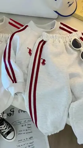 SET BỘ NỈ TÀU Thể Thao Thu Đông Cho Bé Trai Bé Gái , Viền Sọc Thêu #xuhuongtiktok #quanaobochobe #quanaotreem #dobochobe 