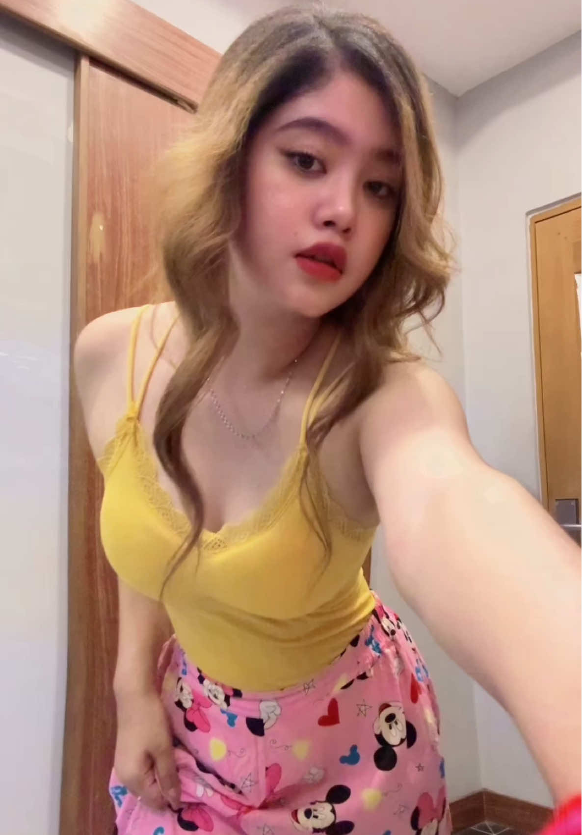 ကတတ်ဘူး 🐥 #tiktok #fyp #foryou #tiktokmyanmar🇲🇲 #myanmartiktok🇲🇲🇲🇲 #eaindramoemyint #EaindraMoeMyint #အိန္ဒြာမိုးမြင့် #trend #trendjoin #dance 