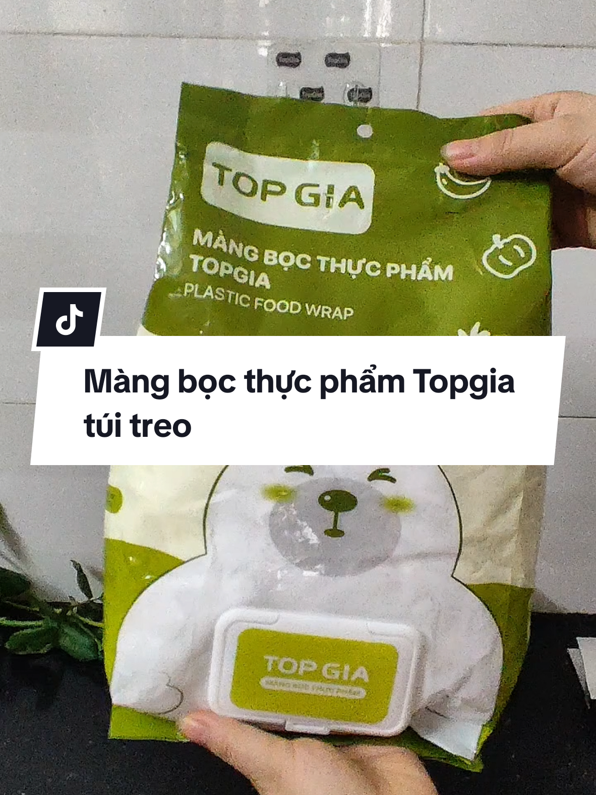 Màng bọc thực phẩm Topgia dạng túi treo, cực kỳ tiện lợi cho mọi gian bếp  #topgia #mangbocthucpham #giadungnhabep  #chienreview 
