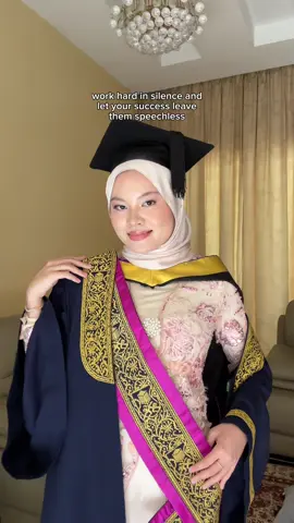 My second “selempang pink” 🥹 I’m officially a Bachelor in Computer Science graduate 🎓 #convocation #convocationoutfit #graduationday #konvokesyen #uitmdihatiku 
