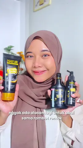 Ini dia rangkaian perawatan rambut rontok aku @Natur produknya sudah BPOM dan works banget di aku 😍#kuatdariakar #CegahRontok