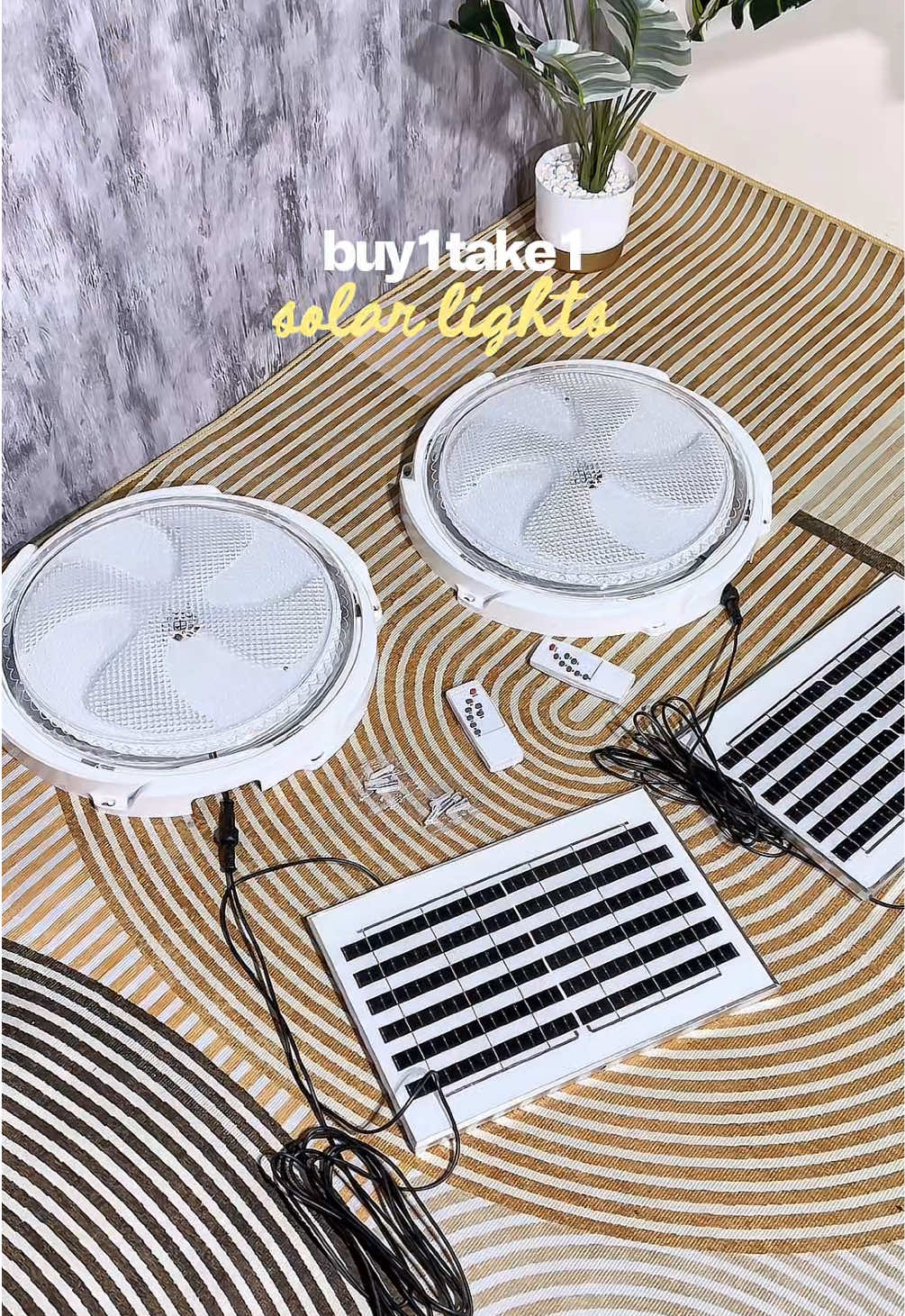 ang laki ng natipid sa kuryente dahil naka solar lights na kami!😩 #solarlights #lights #buy1take1solarlight #solarlight #solar 