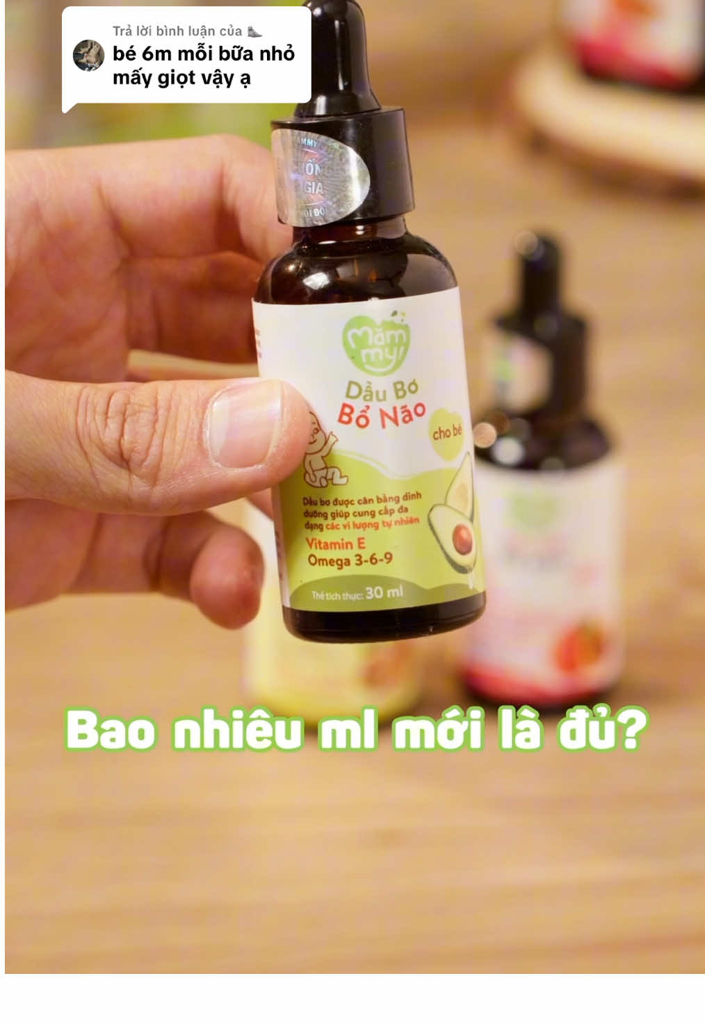 Trả lời @🦭 cho con ăn dầu ăn dặm tính bằng giọt là sai rồi nha các mẹ ơi. Phải tính bằng ml và dựa vào tháng tuổi của con nữa nha. Bé càng lớn thì mẹ phải cung cấp lượng dầu lớn hơn để con có thể hấp thu đủ chất béo tốt cho sự phát triển trí não 😉 Mẹ nào mà đếm từng giọt dầu thì nay bỏ nghe 😌 tui nghe mà đau lòng quạ huhu #mammy #dauandamchobe #dauandammanmy #dauandambonao 