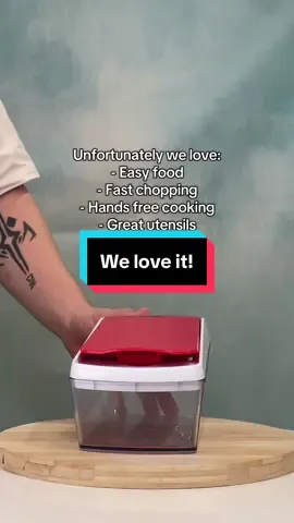 Yeah we do! #KitchenHacks #kitchengadgets #kitchen #handsfreecooking #kitchendeals 