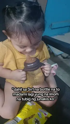 3n1 baby bottle 🍶🍼 #tumblersoftiktok #bottleforbaby #zipcup #momlife 