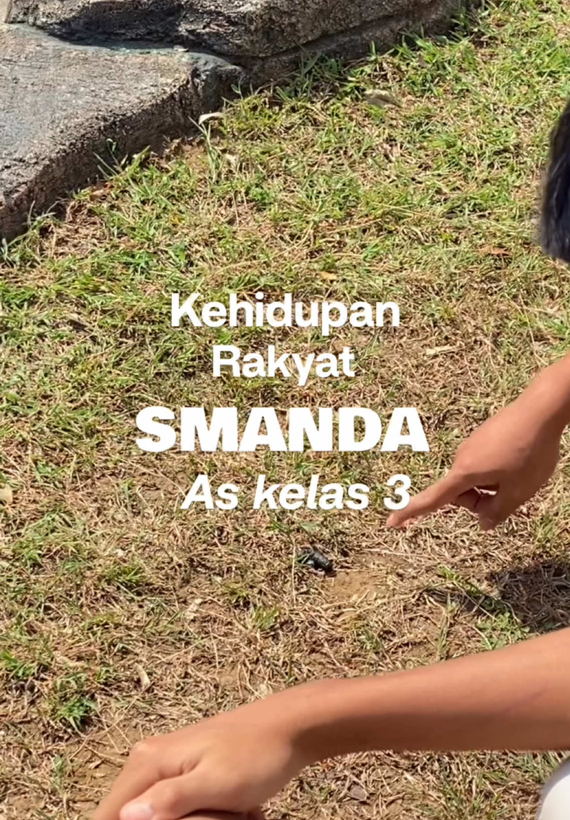 udah kangen sekolah aja deh  #beranda #fyp #foryoupage #vlogtiktok #wonogiritiktok 