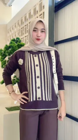 waduww atasan coklat