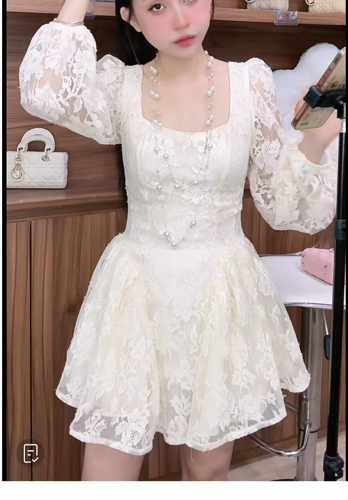 Váy Ren Dài Tay Cổ Vuông Tiểu Thư#vayren #vayxinh #vaytieuthu #thoitrangnu #Gam96 