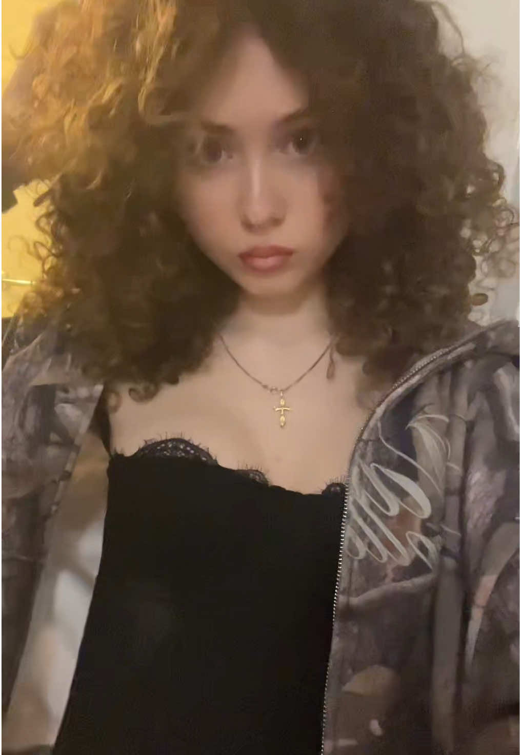 I miss oslo💔 #curlyhair #fypシ゚ #OOTD #fashion 