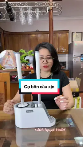 Cọ bồn cầu #nguyetviettel #xuhuong #tiktokshop #coboncau 