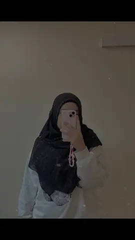 Thank you to dearself 🤍🤍#terimakasih #gheaindrawari #lirik #keepgoing #CapCut 