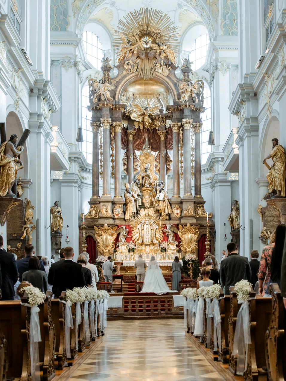 The magic of a catholic wedding What God has joined together, let no man put asunder. #hochzeit #katholisch #wedding #catholic #weddinginspo 