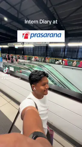A day in my life as an intern at Prasarana or better known as @Rapid KL. It’s funny that I post this video on my last day. But I post it anyway, for the memories. It’s time to say goodbye. How lucky I am to meet these lovely people. Into the next chapter! #intern #unilife 