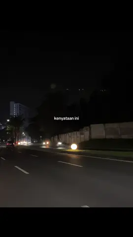 aku hanya pergi bukan meninggalkan.