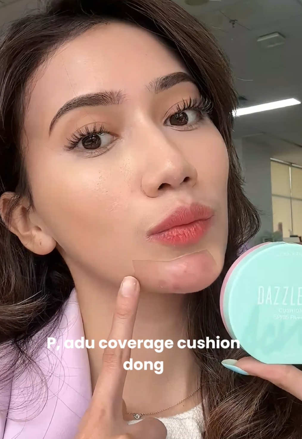 Ada lawan? 😜 #DazzleMendonesia #DazzleMeBeauty #dazzlememakeups #acnecushion 